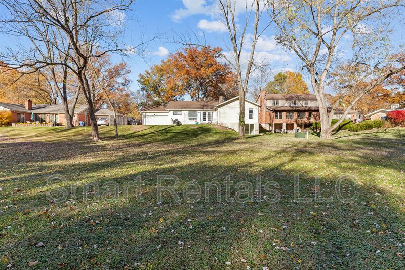 Building Photo - 12958 Ambois Dr