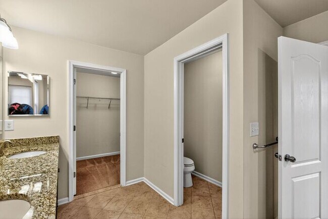 Building Photo - 11530 Sulphur Hills Pl