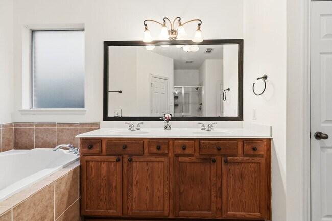 Building Photo - 5315 Barleycorn Ln