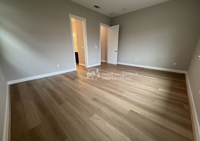 Building Photo - 681 Bacarra St