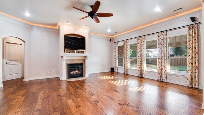 Building Photo - Beautiful 4BR Home in Riverwalk Farm Estates