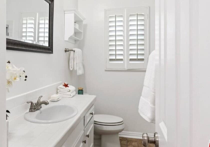 Building Photo - 11120 Queensland St