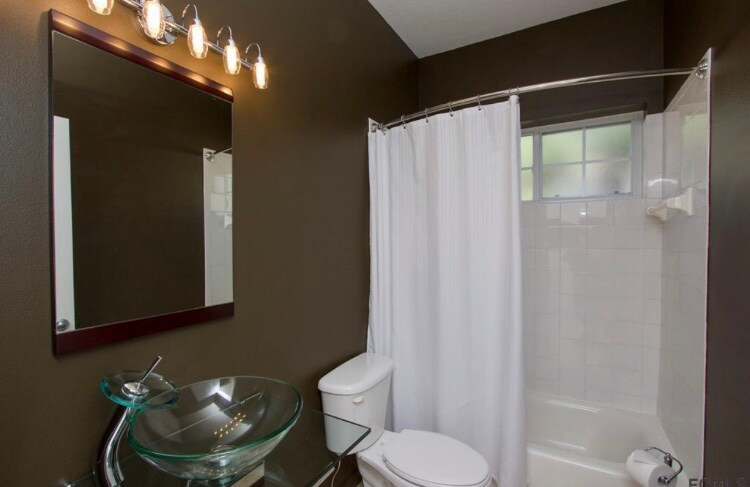 Building Photo - 92 Belleaire Dr