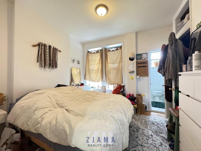 Building Photo - 2 bedroom in Brooklyn NY 11215