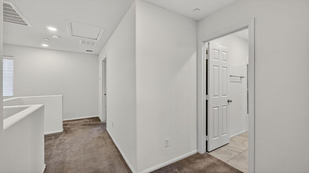 Building Photo - 3193 Brynley Ave