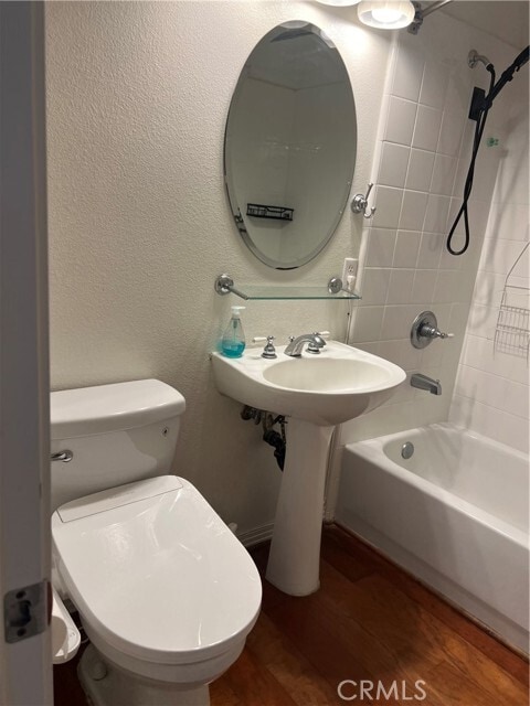 Building Photo - 2889 Plaza del Amo