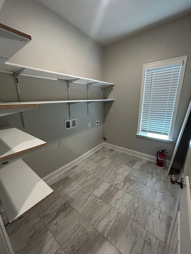 Building Photo - 108 Bridgemill Ave