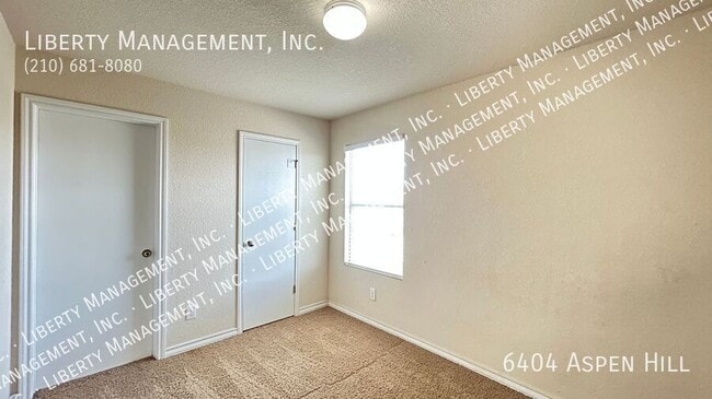 Building Photo - 6404 Aspen Hill