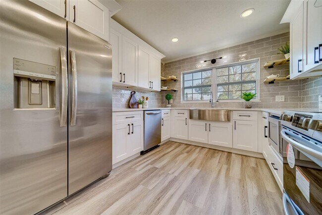 Building Photo - 10618 Orange Blossom Ln