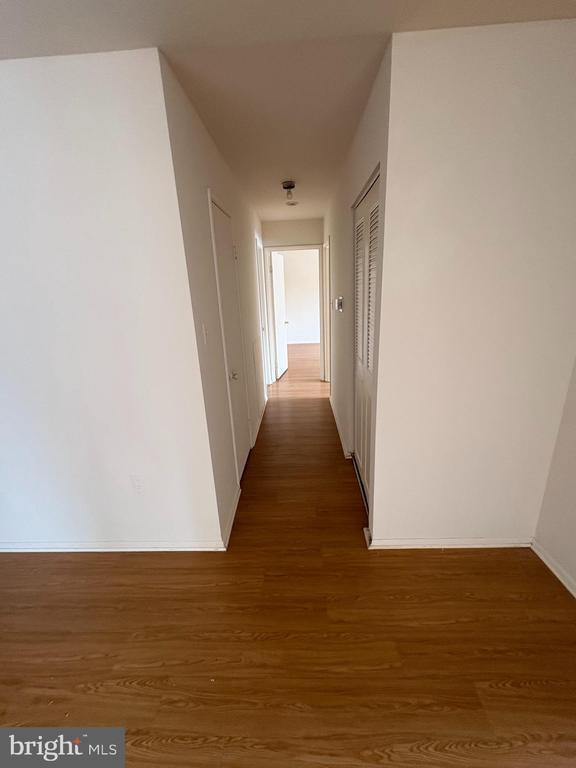 Building Photo - 11384 Cherry Hill Rd