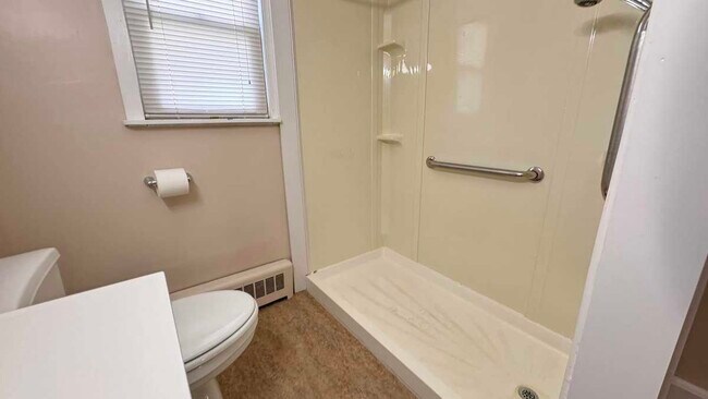 Building Photo - 9 Couture Rd