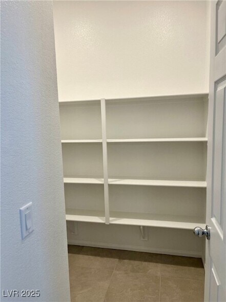 Building Photo - 9693 Biedler Ct