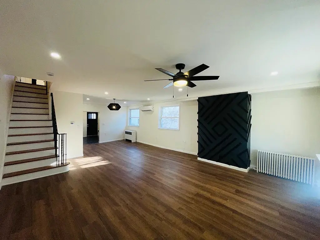 Living Room 1 - 417 Ella St