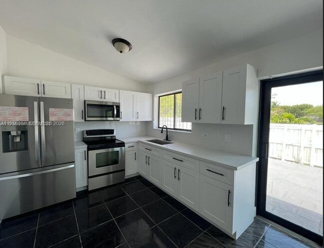 Building Photo - 14013 SW 281st Terrace