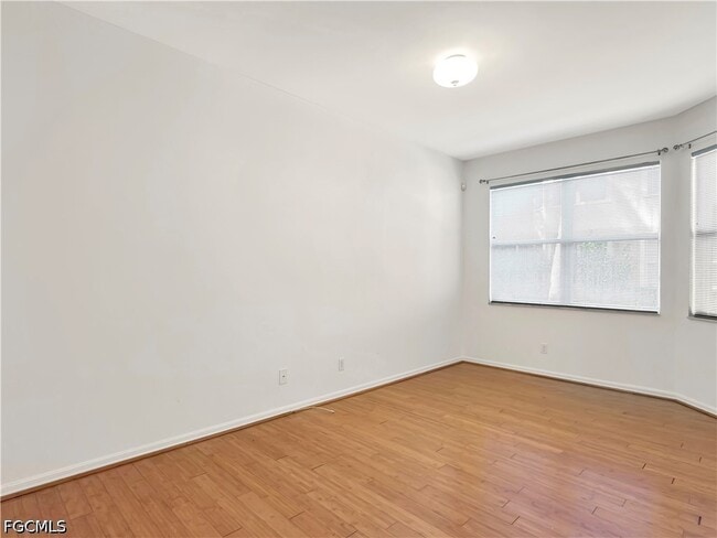Building Photo - 9729 Heatherstone River Ct