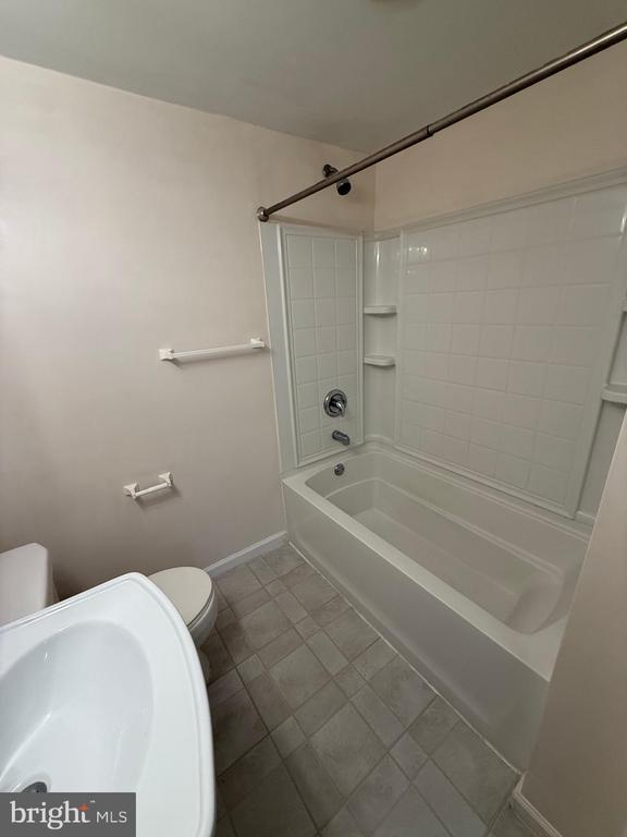 Building Photo - 12457 Andover Ct