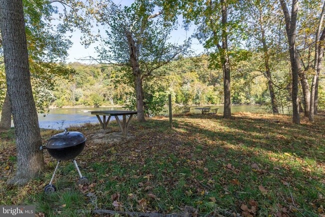 Building Photo - 1312 John Rissler Rd