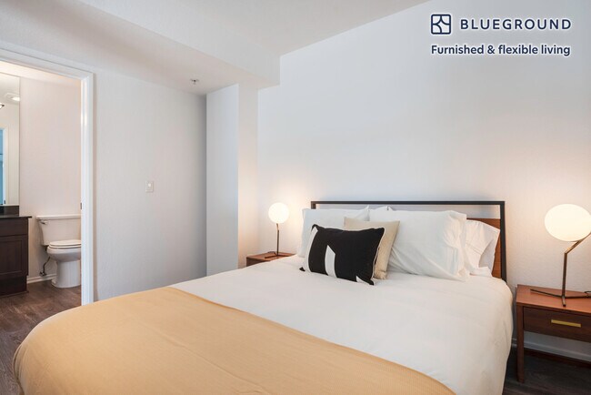 Building Photo - 630 Hauser Blvd