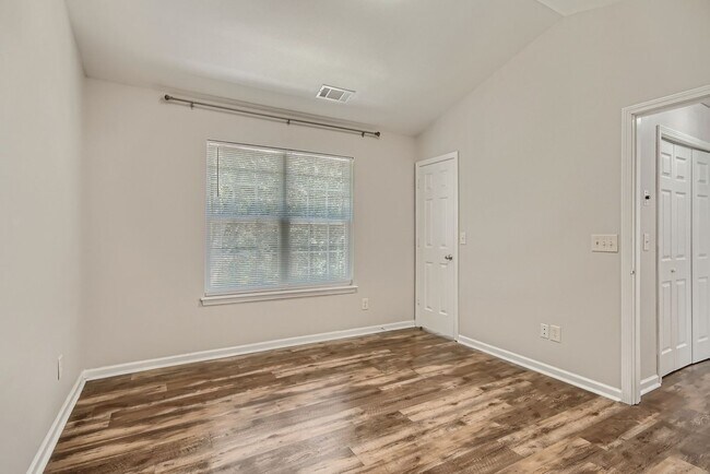 Building Photo - 11342 Astoria Dr