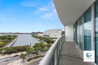 Building Photo - 888 Biscayne Blvd