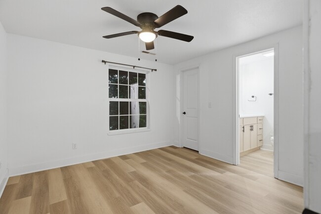 Building Photo - 526 Wilmore Rd