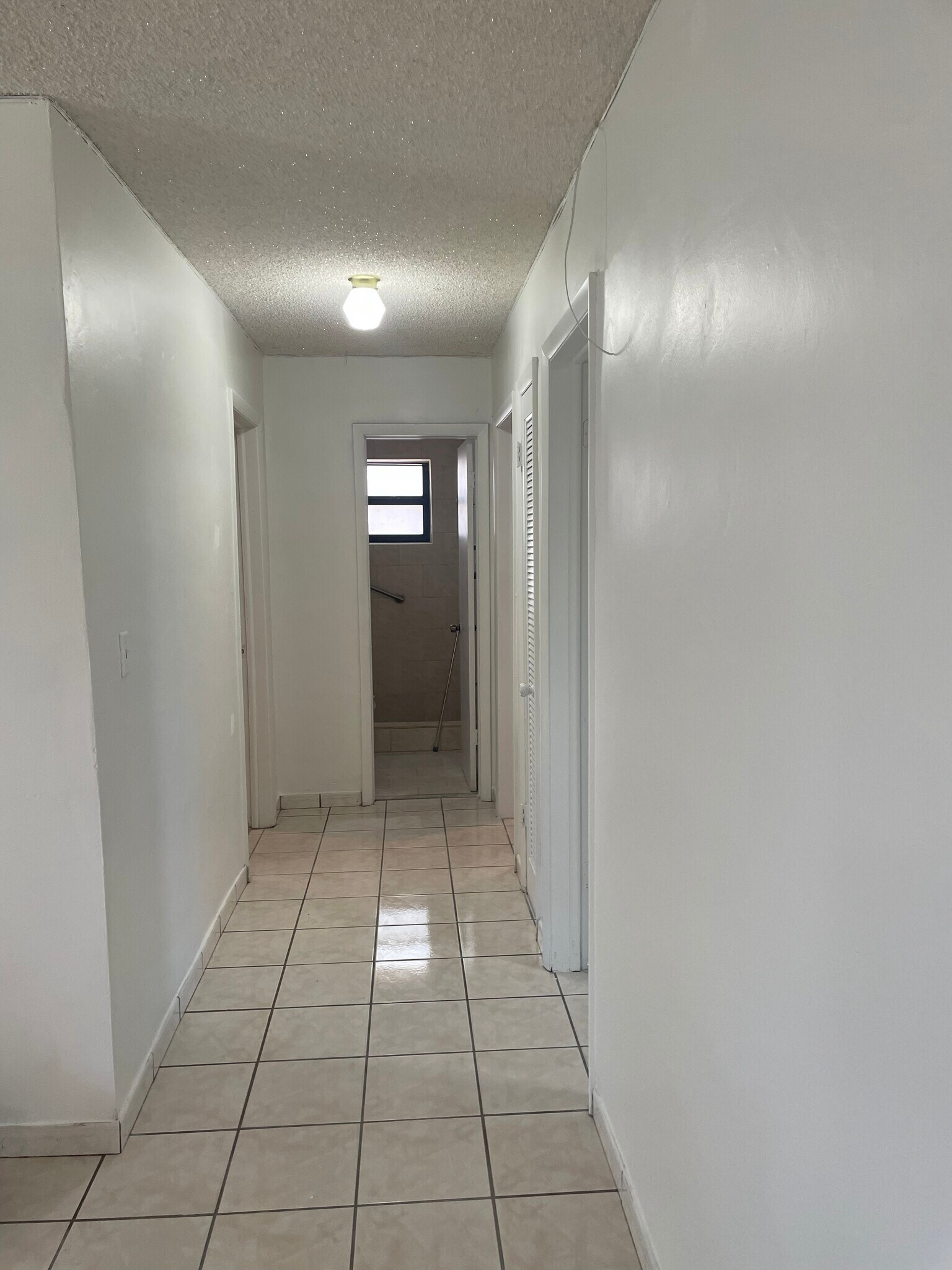 Building Photo - 1993 W 2nd Ave