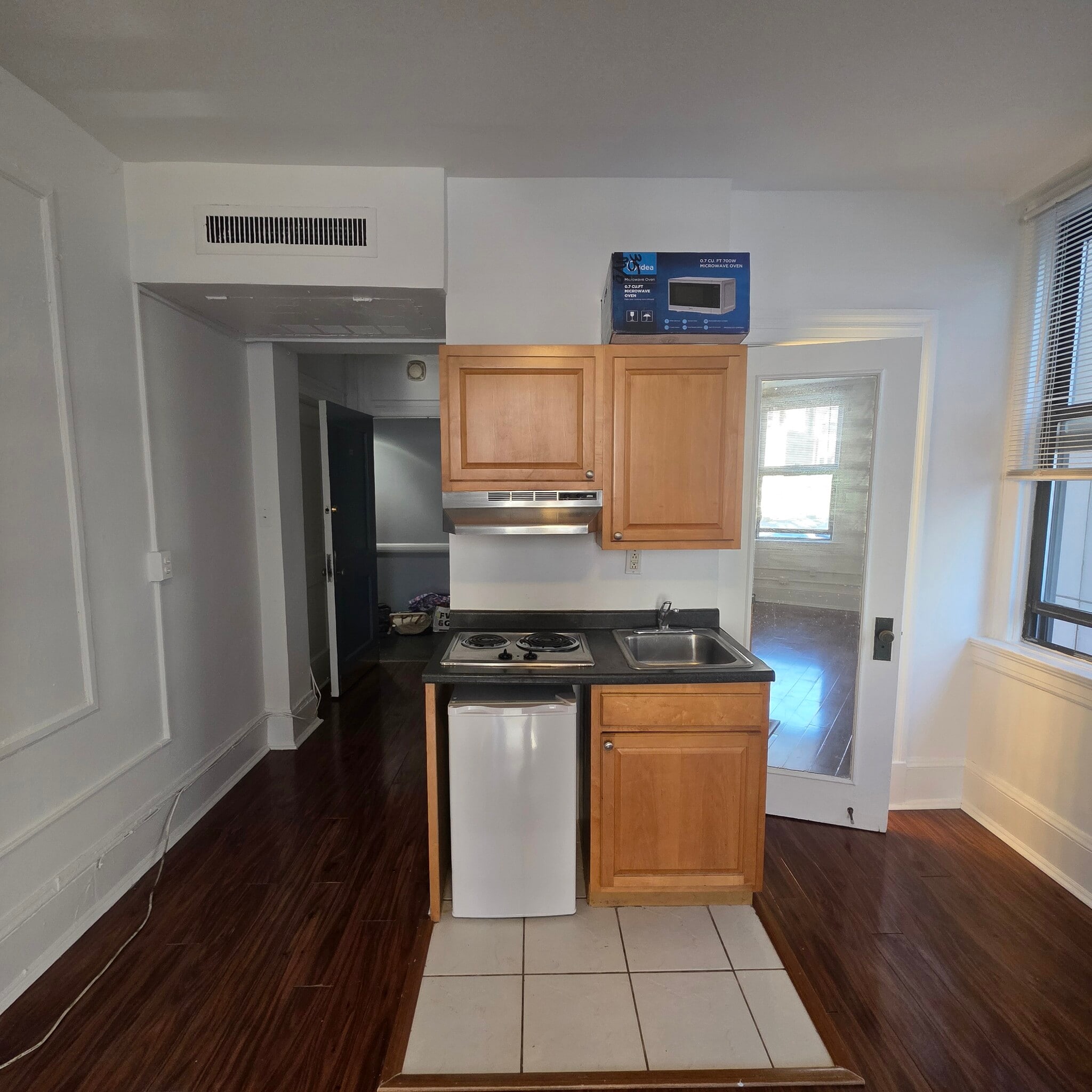 Building Photo - 1324 Locust St