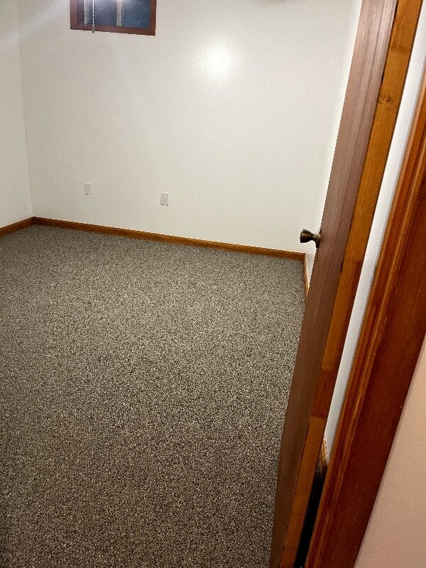 Building Photo - 37 Gifford Dr