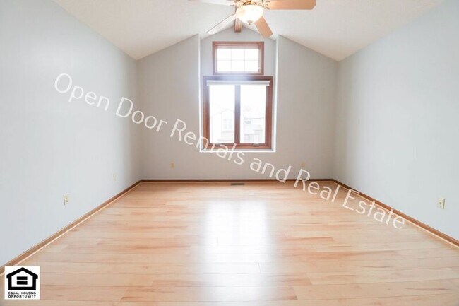 Building Photo - 7105 Thamesford Dr