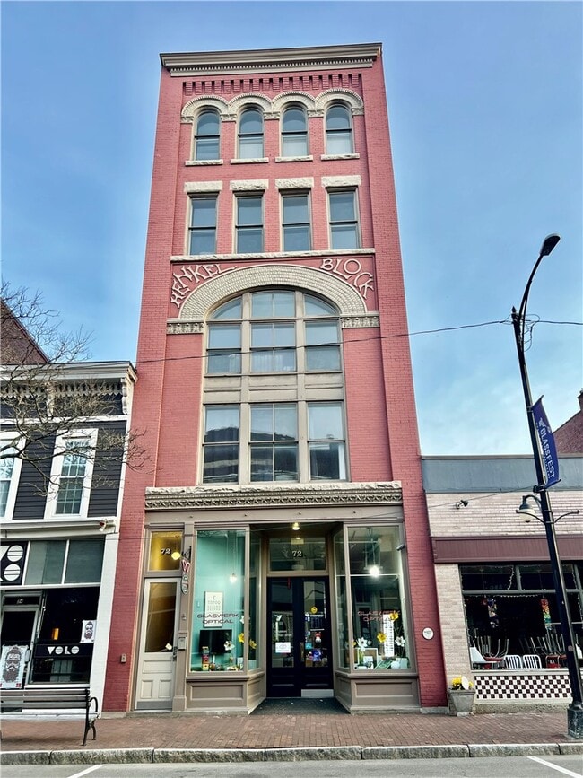 Building Photo - 72 E Market St