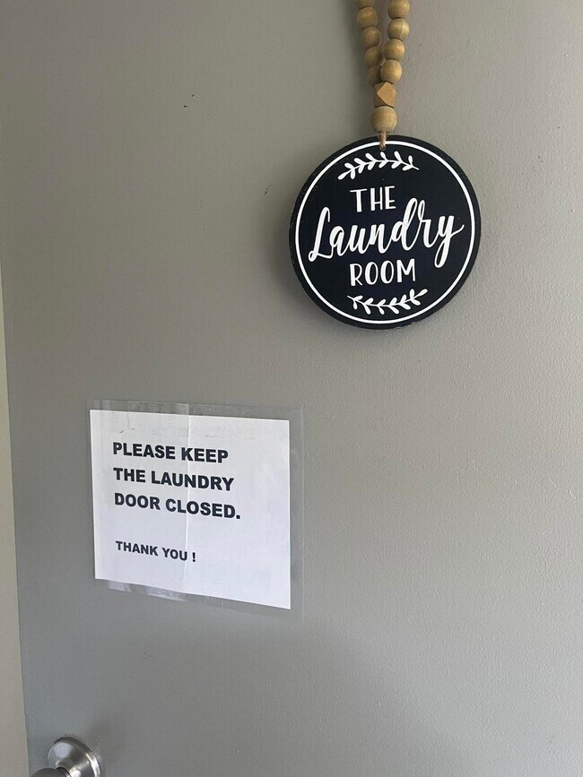 Building Photo - 2614 Nassau Bend