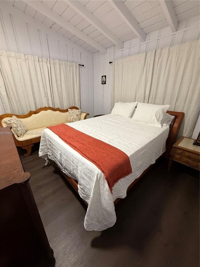 Building Photo - 2036 NE 21st Ave