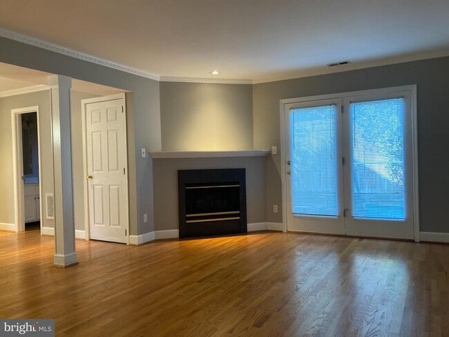 Building Photo - 505 Mt Vernon Ave