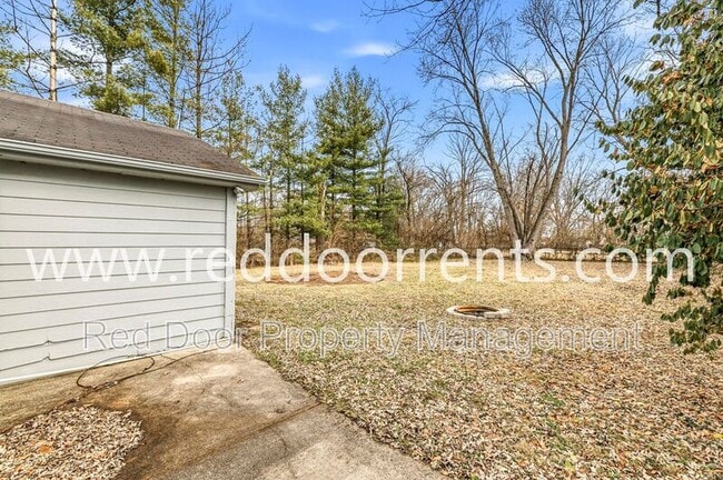 Building Photo - 517 Gibbs St