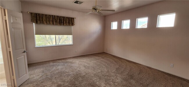 Building Photo - 9532 Aspen Glow Dr