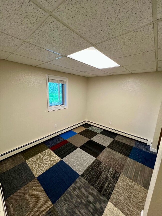 Building Photo - Home for rent in North Pole / 1-Car Garage...