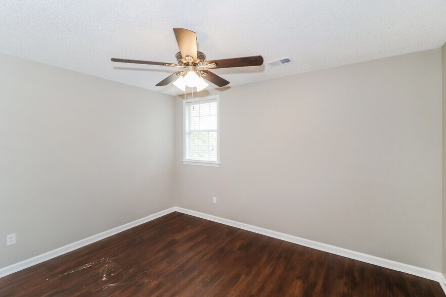 Building Photo - 4101 Persimmon View Cove