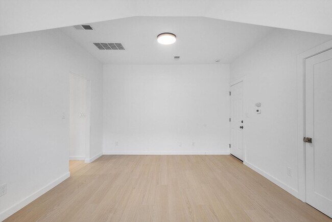 Building Photo - 1531 Lafayette St