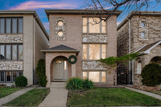 Building Photo - 5324 Long Ave