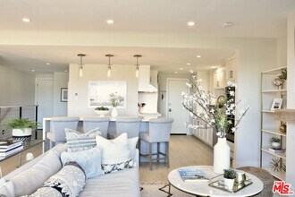 Building Photo - 23908 De Ville Way