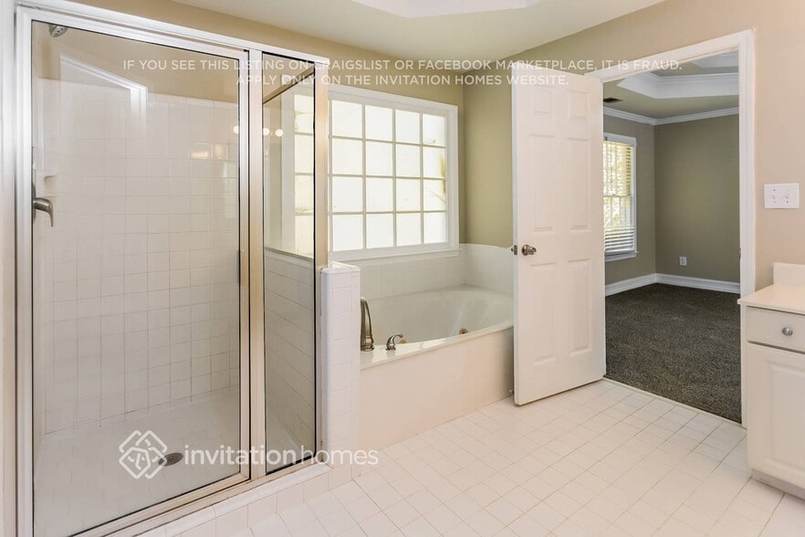 Building Photo - 1705 Brookridge Ct