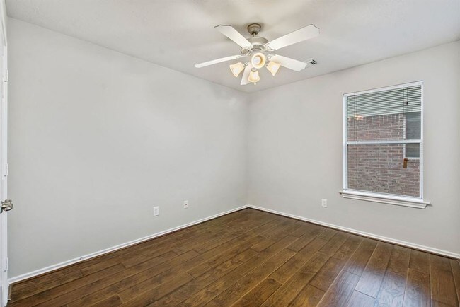 Building Photo - 21711 Debray Dr