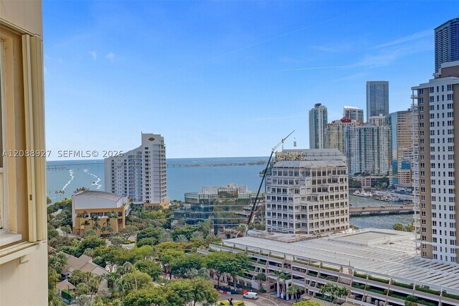 Building Photo - 888 Brickell Key Dr