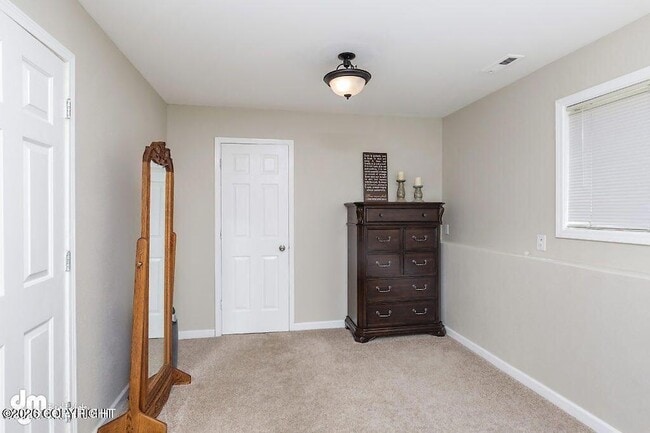 Building Photo - 8440 Ragged Top Cir