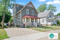 Building Photo - 172 W 21st St