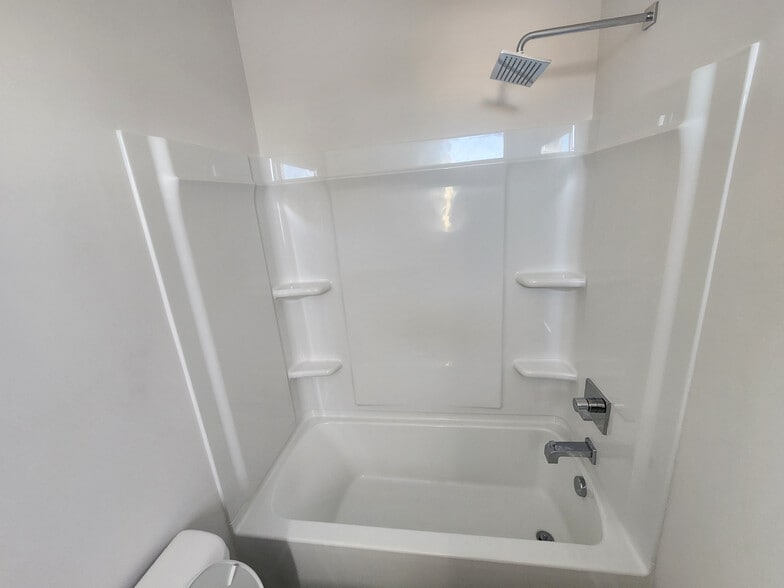 Building Photo - Room in Townhome on Levy Wy