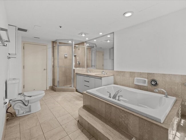 Building Photo - 20 Rowes Wharf