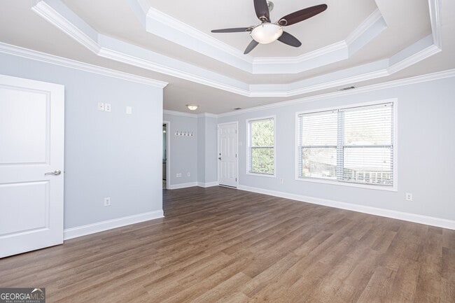 Building Photo - 100 Montview Way
