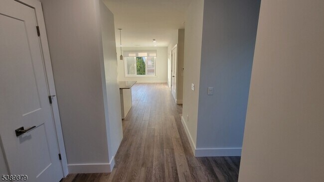 Building Photo - 228 Park Ave