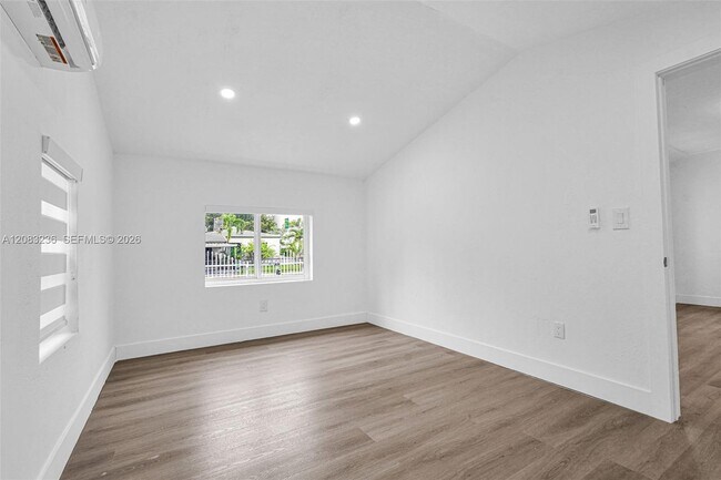 Building Photo - 250 NW 45th St